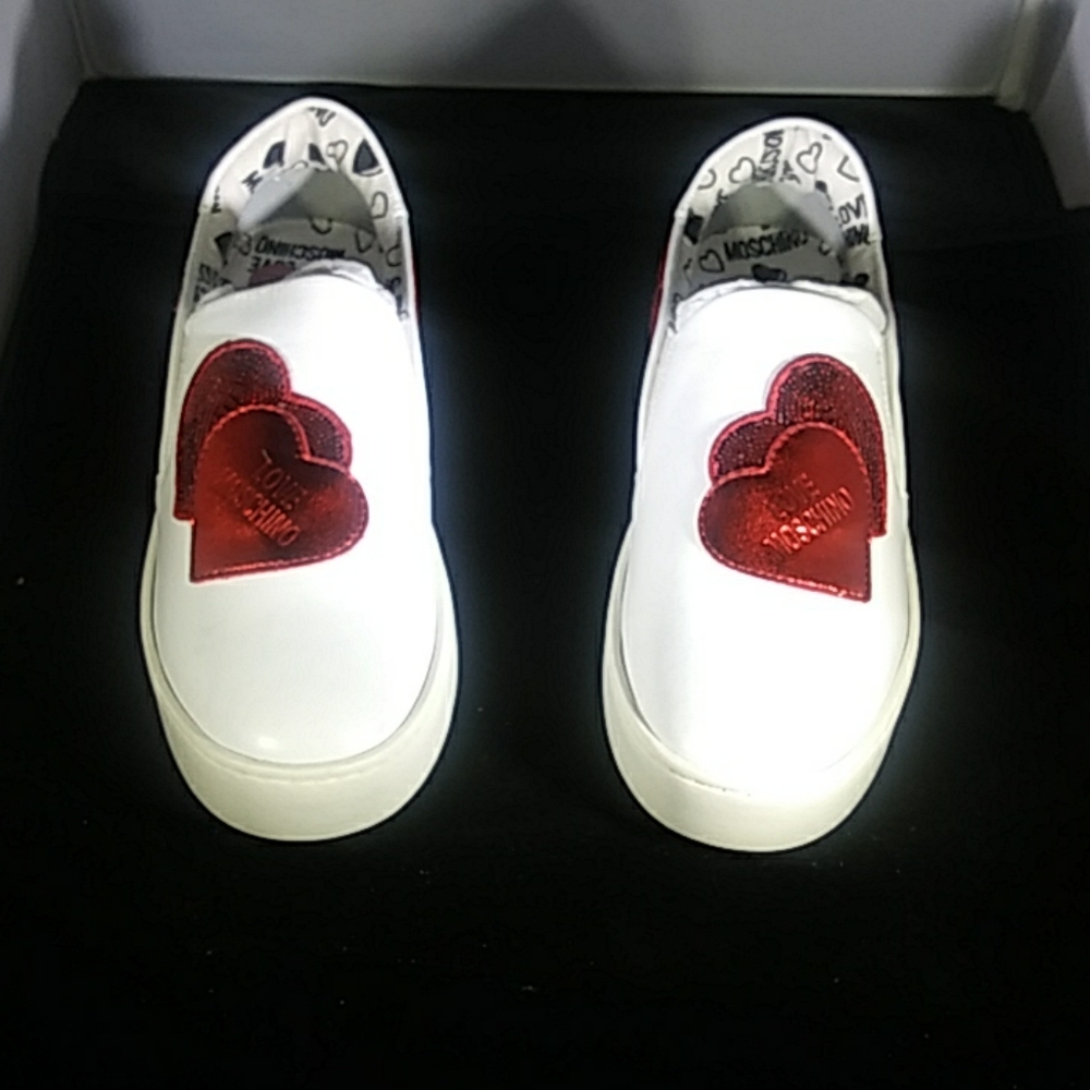 Love Moschino shoes